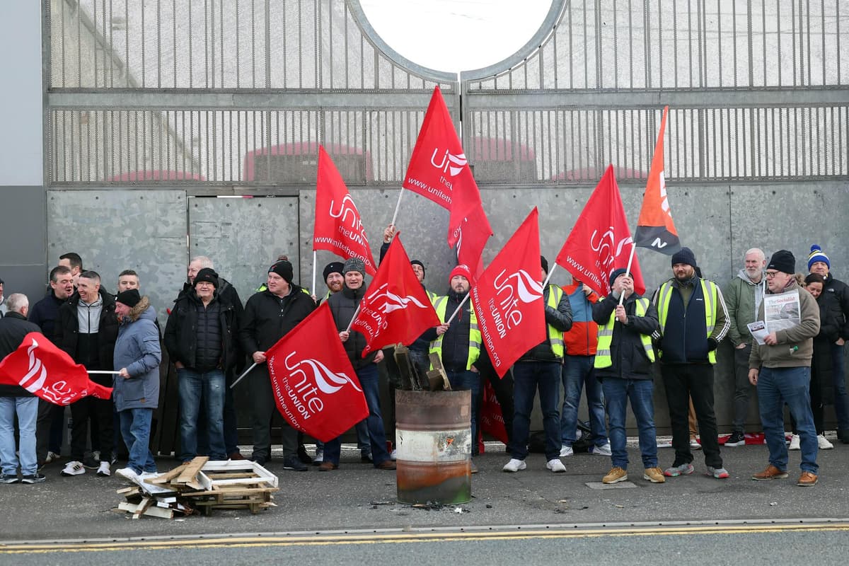 Transport workers and police staff members to join Northern Ireland strikes next week