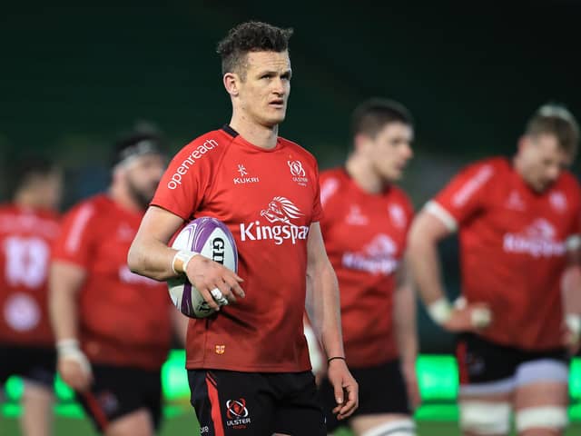 Billy Burns hopes Ulster can build on their winning momentum in the United Rugby Championship as they travel to Cardiff on Saturday.