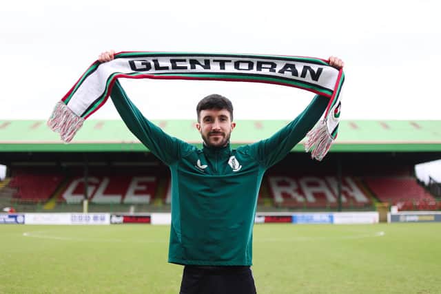 Glentoran's Danny Amos celebrates a contract extension with the Irish League club. (Photo by Richard Trainor Photography)