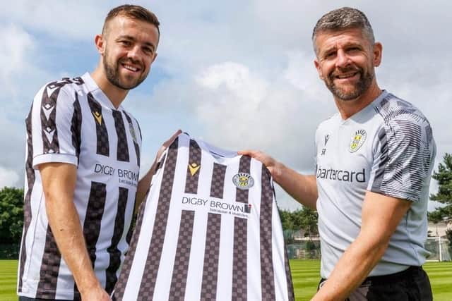 Conor McMenamin with new manager Stephen Robinson. PIC: St Mirren