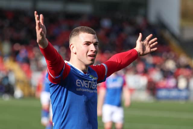 Linfield player Ethan McGee has been called-up to the Northern Ireland U21 squad