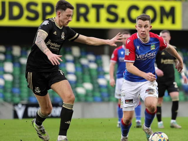 Linfield know a win at in-form Crusaders will see them go top of the table for several hours at least