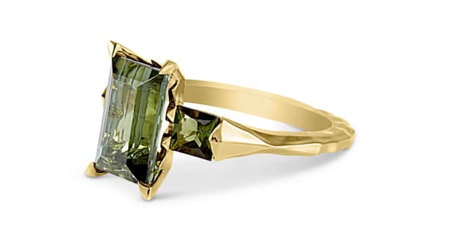 Kasun London 18ct Yellow Gold & Green Tourmaline Ring, £2,188, available from Kasun.