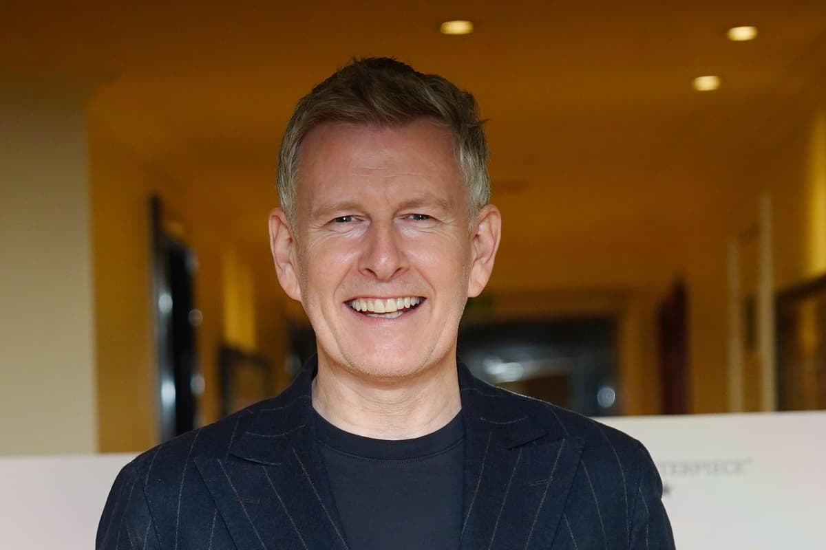 Patrick Kielty says he left Dundrum pubgoers waiting for mention on RTE