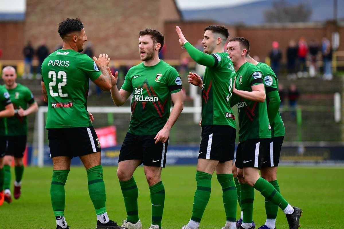 Glentoran and St Patrick's Athletic on course for European clash