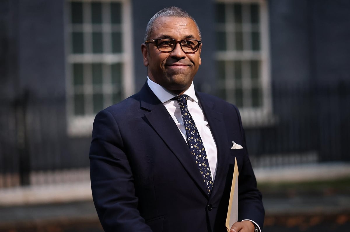 Foerign Secretary James Cleverly to travel to Northern Ireland for talks with Stormont parties following EU-UK deal