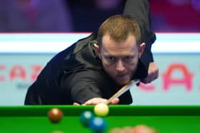 Ronnie O'Sullivan bids for a record eighth title of the modern era while in-form Mark Allen attempts to break a desperate Crucible run as the World Snooker Championship returns to Sheffield on Saturday.