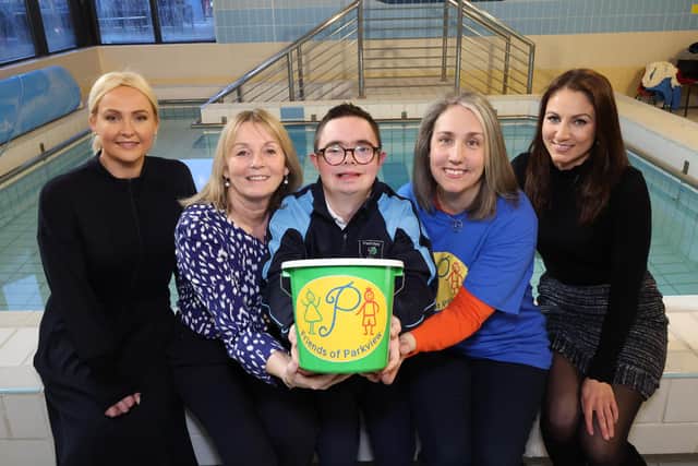Down Royal Racecourse has announced Friends of Parkview, the charitable organisation which supports Parkview Special School, as its official Charity Partner for 2023. As Charity Partner for the year, Friends of Parkview will have the opportunity to fundraise at all 13 race fixtures throughout 2023.
Pictured (left to right) is Emma Meehan, Chief Executive of Down Royal, Alderman Amanda Grehan, Councillor for Lisburn South, Angus Robinson, student of Parkview Special School, Karen Ryan, Vice Chairperson of Friends of Parkview and Susan McCartney, Racing and Operations Manager of Down Royal.