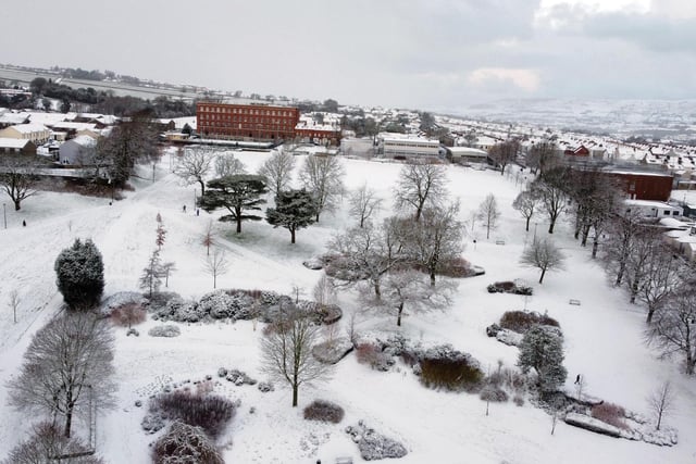 A covering of snow falls across Londonderry.