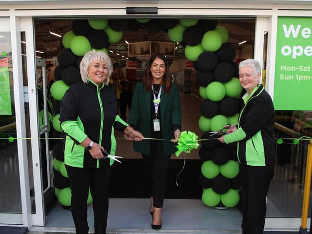 Two of the store’s longest serving colleagues, Carol Campbell and Muriel McKee, both of whom have clocked 36 years of service to Asda, proudly represented their Downpatrick team to cut the ribbon and officially declare the store open for business. Pictured are Muriel and Carol with Ciara Smith