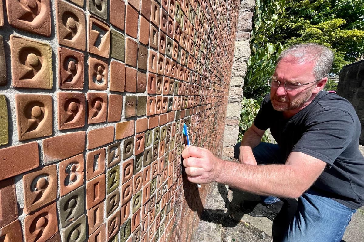 Forgotten Troubles memorial painstakingly restored by tour guide after being subject to graffiti