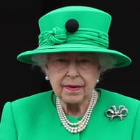 Queen Elizabeth II tribute bid delayed by £60m Bangor revamp: 'Don't make Marine Gardens any more complex' say council officials amid twin controversies