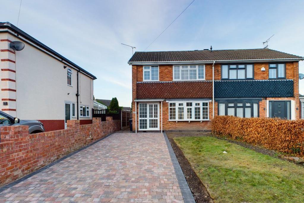 This refurbished, three-bedroom, semi-detached house on Goose Green Lane in Shirland is new to the market with estate agents Derbyshire Properties. Its price tag is £250,000.