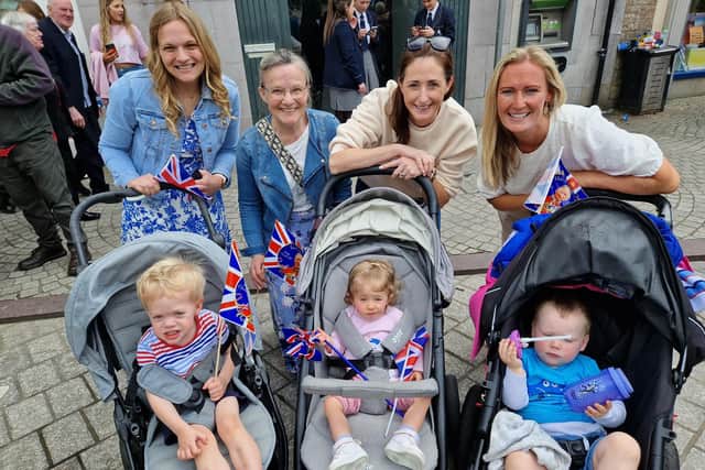 Leah Callaghan with her son George, Helen Agnew, Judith Brennan with her daughter Jessie and Jenni Beattie with her son Sam