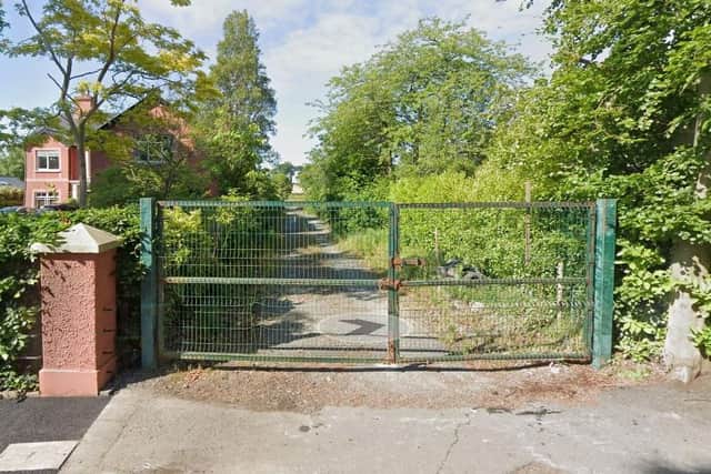 The site where the houses will be built is accessed through a laneway between Nos. 4 & 5 College Walk, Lurgan. Credit: Google