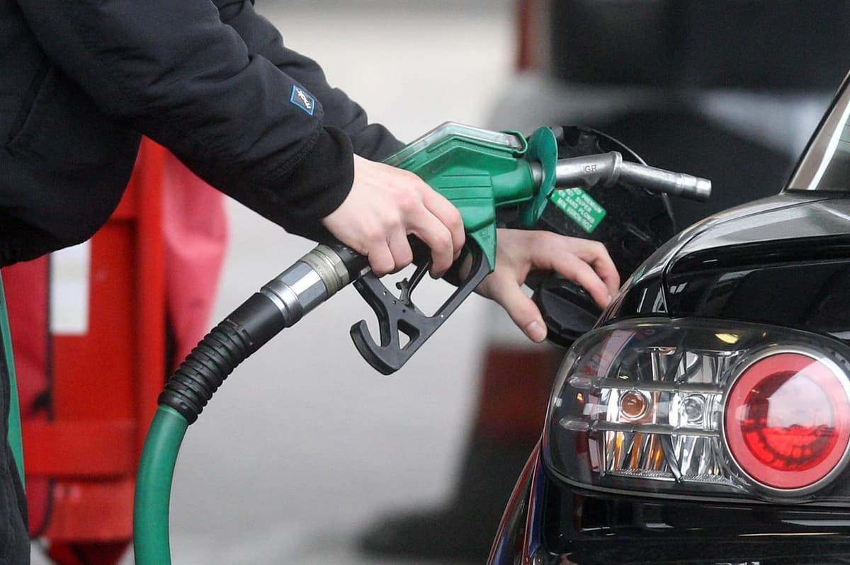 Fuel prices in Northern Ireland: further reductions since Russian invasion of Ukraine peak