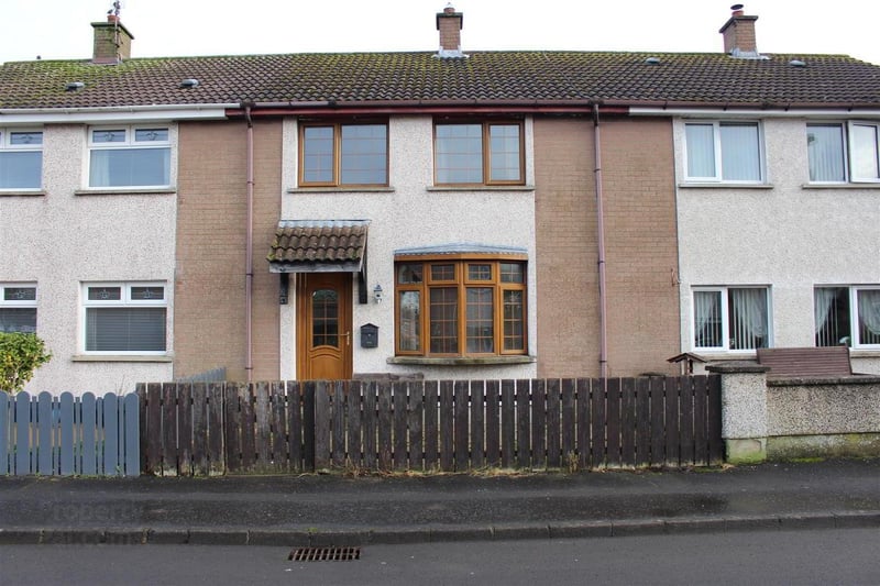 4 Glengiven Avenue, Limavady, BT49 0RW

3 Bed Terrace House

Offers around £80,000