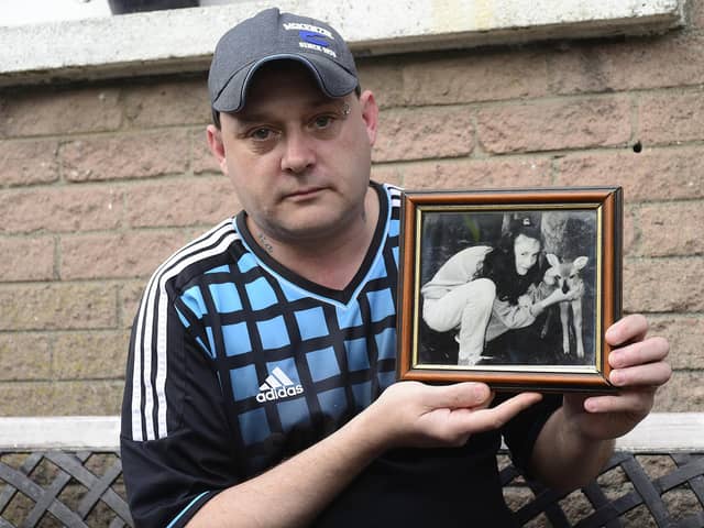 Gary Murray's 13-year-old sister Leeann was killed in the Shankill bombing. Picture By: Arthur Allison/Pacemaker Press