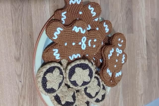 Lynda Wallace's gingerbread men and mince pies which she knits to raise money for Marie Curie