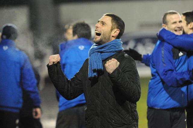 After losing his first match in charge against Linfield, Hamilton quickly responded to collect a maiden win as Glenavon boss as the Lurgan Blues defeated Crusaders 3-2 at Mourneview Park on December 20, 2011