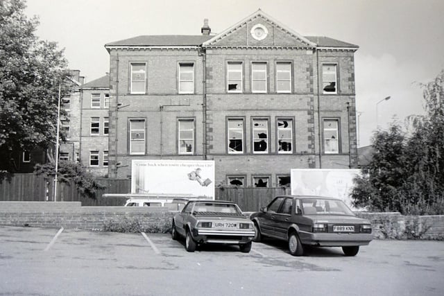 Chesterfield Royal hospital building 1991.