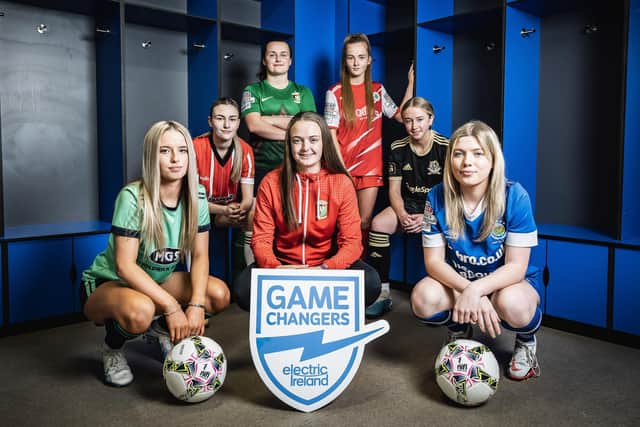 Pictured at the launch with Glentoran’s Kerry Beattie are (from left to right) Madison McMenamin-Kirk (Sion Swifts), Roisin Lynch (Derry City), Megan Neill (Glentoran), Orleigh McGuinness (Cliftonville), Mia Reilly (Crusaders) and Zoe Knox (Linfield).