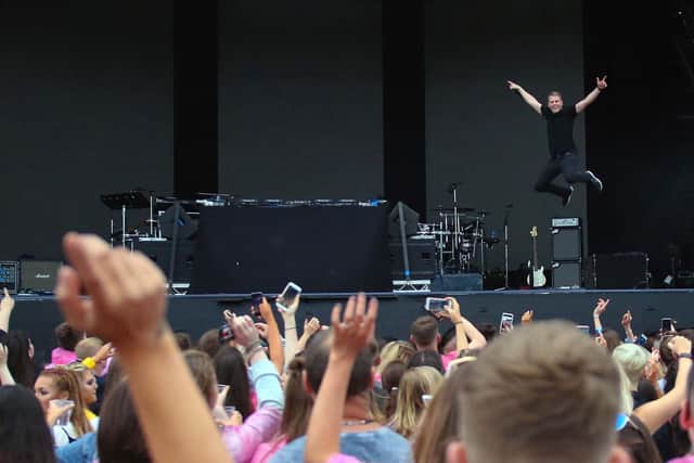 Martin Jensen at Belsonic 2017

Pictured is support act Martin Jensen performing ahead of Jess Glynne this evening in Ormeau Park, Belfast as part of Belsonic 2017.

Mandatory Credit: Samuel Severn / Newsletter