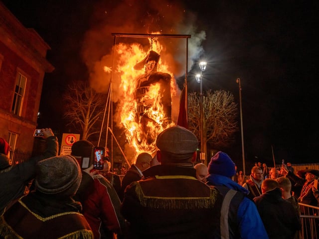 The Apprentice Boys of Derry gathered in Londonderry’s Bishops Street to burn the effigy of Colonel Robert Lundy who wished to surrender the City at the beginning of the Siege of 1688. The burning of the figure is an annual event which was delayed due to Storm Darragh at the weekend.  Picture Martin McKeown. 11.12.24