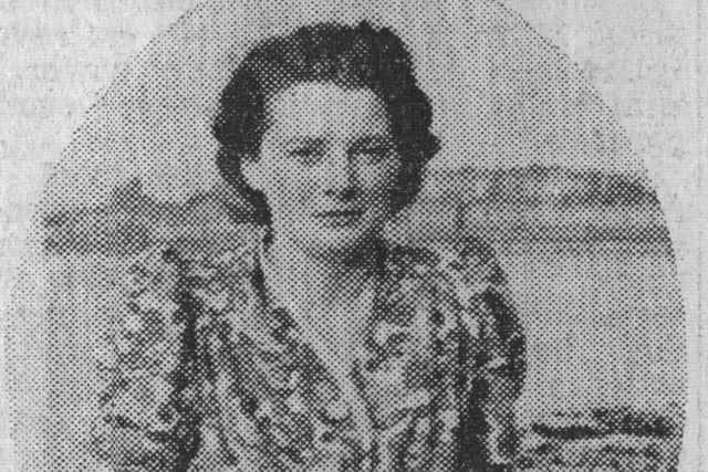 Auxiliary nurse Denise Forster. News Letter, 29.4.1941