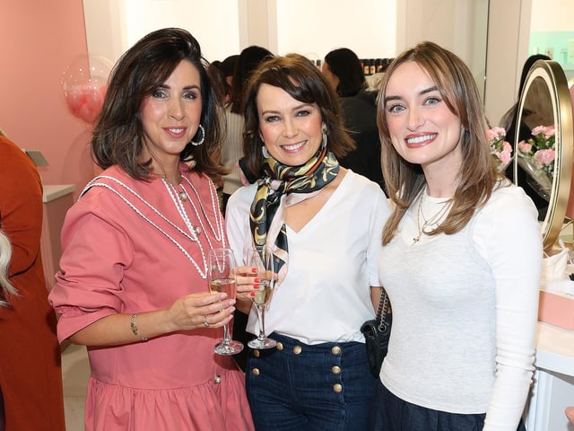 Caroline O'Neill , Mary Quinn and Bernadette Higgins pictured at the opening of the first Bellamianta store in Rushmere Shopping Centre, Craigavon.