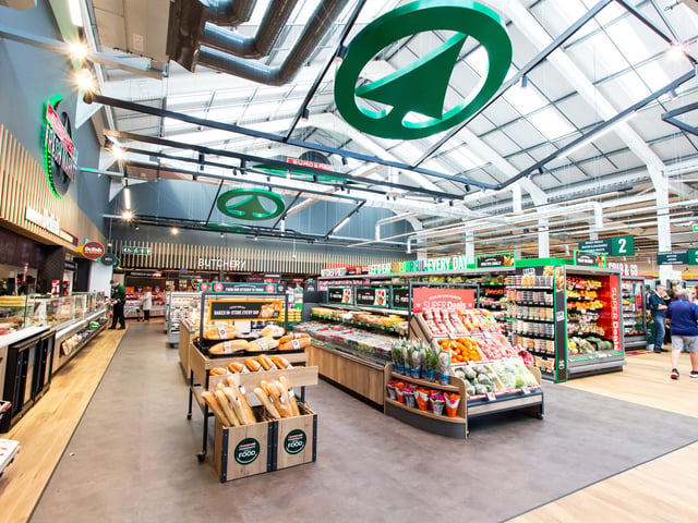 Eurospar Greencastle Street, Kilkeel is a community supermarket that delivers a fresh market, housing products from over 190 local suppliers