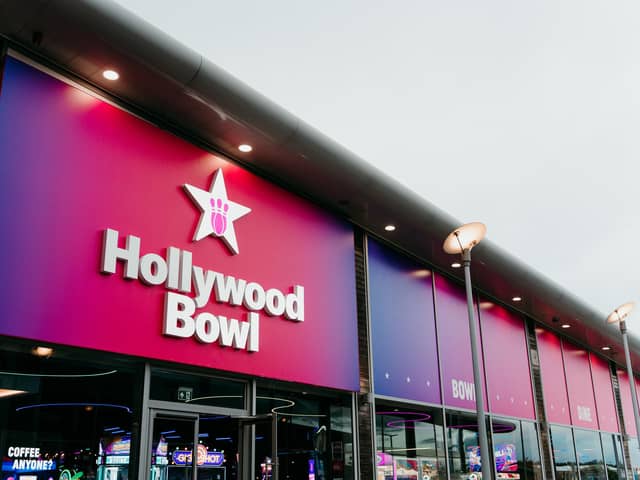 Hollywood Bowl has officially opened its brand-new, state-of-the-art entertainment venue at The Boulevard in Banbridge, which forms part of a £9m transformation at the scheme, creating a new food and entertainment quarter