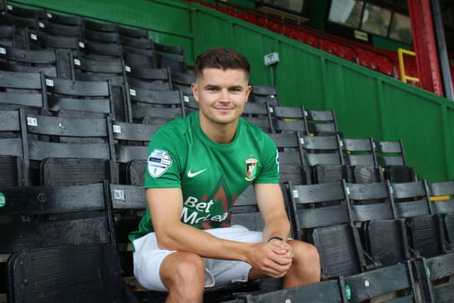 Daire O'Connor will return to the Irish League after signing for Glentoran