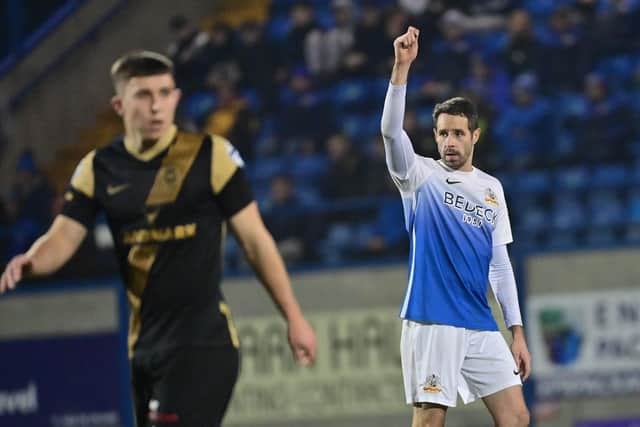 Glenavon are the visitors to in-form Larne this evening.