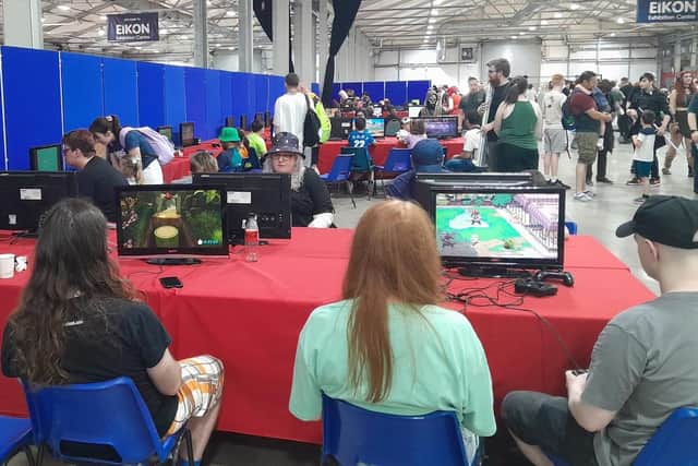 Comic Con Northern Ireland hosts stars of sci-fi, screen - and snooker