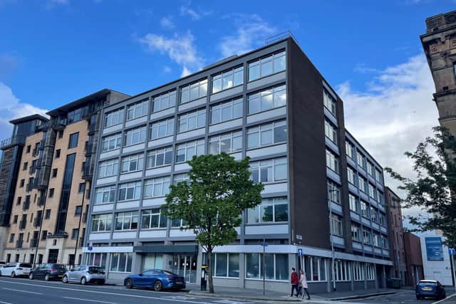 Martin Property Group has submitted a Proposal of Application Notice (PAN) to Belfast City Council for the development of Marlborough House in Belfast, the former Tughan’s offices. The proposal includes the partial demolition of the existing Marlborough House and refurbishment of the listed building for the redevelopment of circa 120 apartments complete with private open space, landscaping and public realm improvements