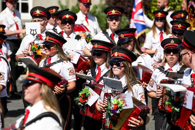 Accordian bands played many old favorites for the crowds lining the streets at Scarva.