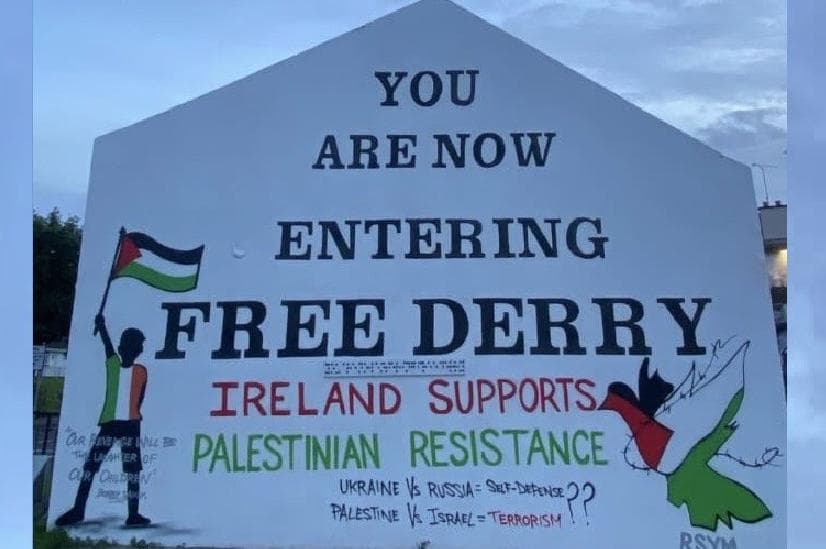 Police are investigating an unnotified Palestine parade in Londonderry
