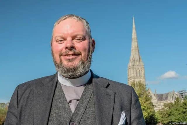 Rev Gerry Lynch is a former Executive Director of the Alliance Party. A convert from Roman Catholicism, he is now a clergyman in the Church of England