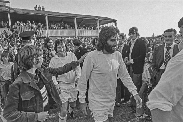 Northern Irish footballer George Best (1946 - 2005) of Manchester United FC plays a match for Dunstable Town against the Manchester United Reserves, UK, 6th August 1974. Dunstable won 3-2. (Photo by Evening Standard/Hulton Archive/Getty Images)