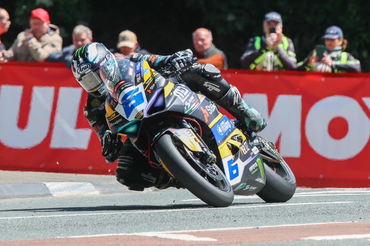 Ulter Rider TT 2026: Perfect 10 Supersport wins in a row for imperious Michael ...