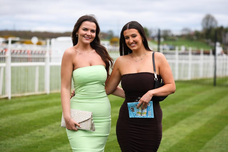 Club Mixers May Day Races at Down Royal Racecourse.

Ellie McKee and Rebecca Moyle pictured at Down Royal.

Photo by Press Eye.