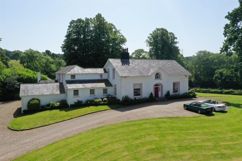 Ballyaughlis Lodge, 238 Ballylesson Road,
Drumbo, Lisburn, BT27 5TS

5 Bed Detached House

Asking price £1,500,000