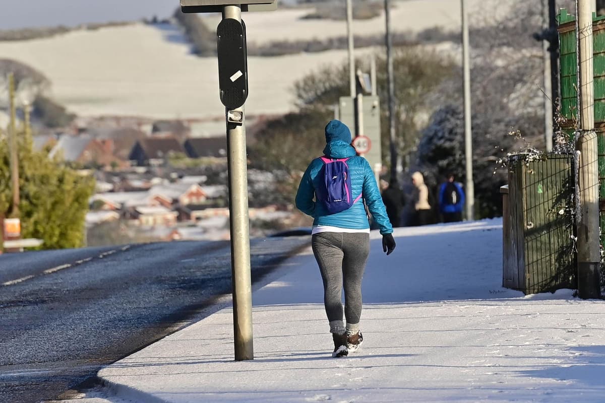 Met Office forecasts snow today in parts of Northern Ireland with '5-10cm of snow' possible on higher ground on Friday