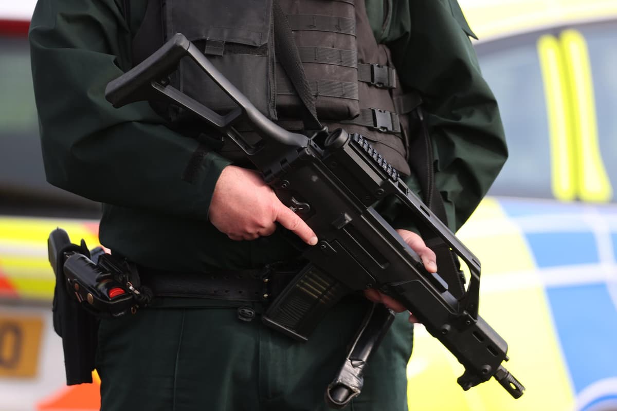Two arrests and drugs seized by Northern Ireland Paramilitary Crime Task Force