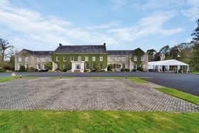Tullylagan Country House Hotel, Tullylagan Road,
Cookstown, BT80 8UP

Hotel/B&B
