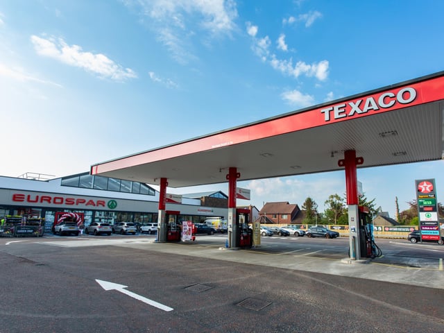 Eurospar Greencastle Street, Kilkeel is a community supermarket that delivers a fresh market, housing products from over 190 local suppliers
