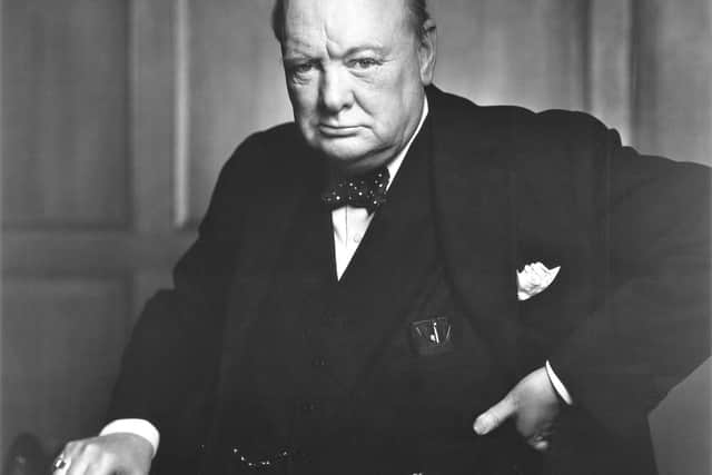 ​Prime Minister Winston Churchill was left handed. Photo: 1941