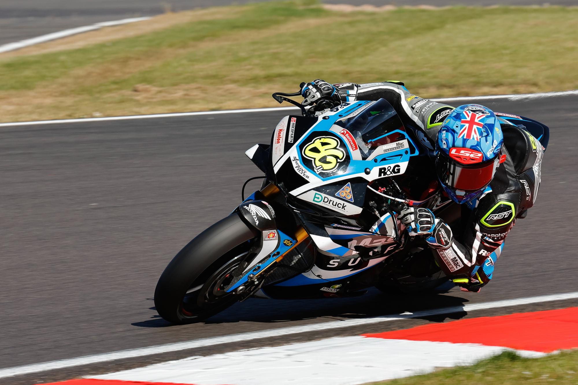 BSB rider Charlie Nesbitt claims pole for Stars at Darley with Hawk ...