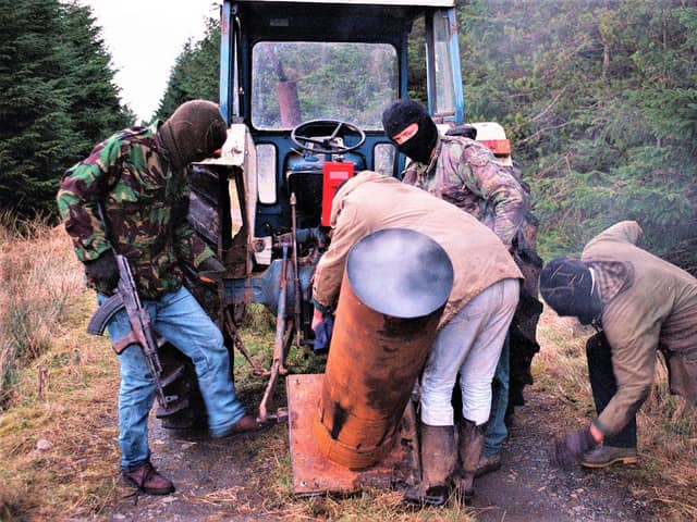 02-03-1993: IRA men with a barrack-buster mortar on the south Armagh border